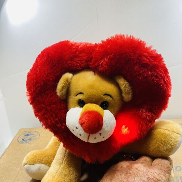 Animated Light sound musical Red Lion heart mane Stuffed Animal Plush Toy - Picture 9 of 9